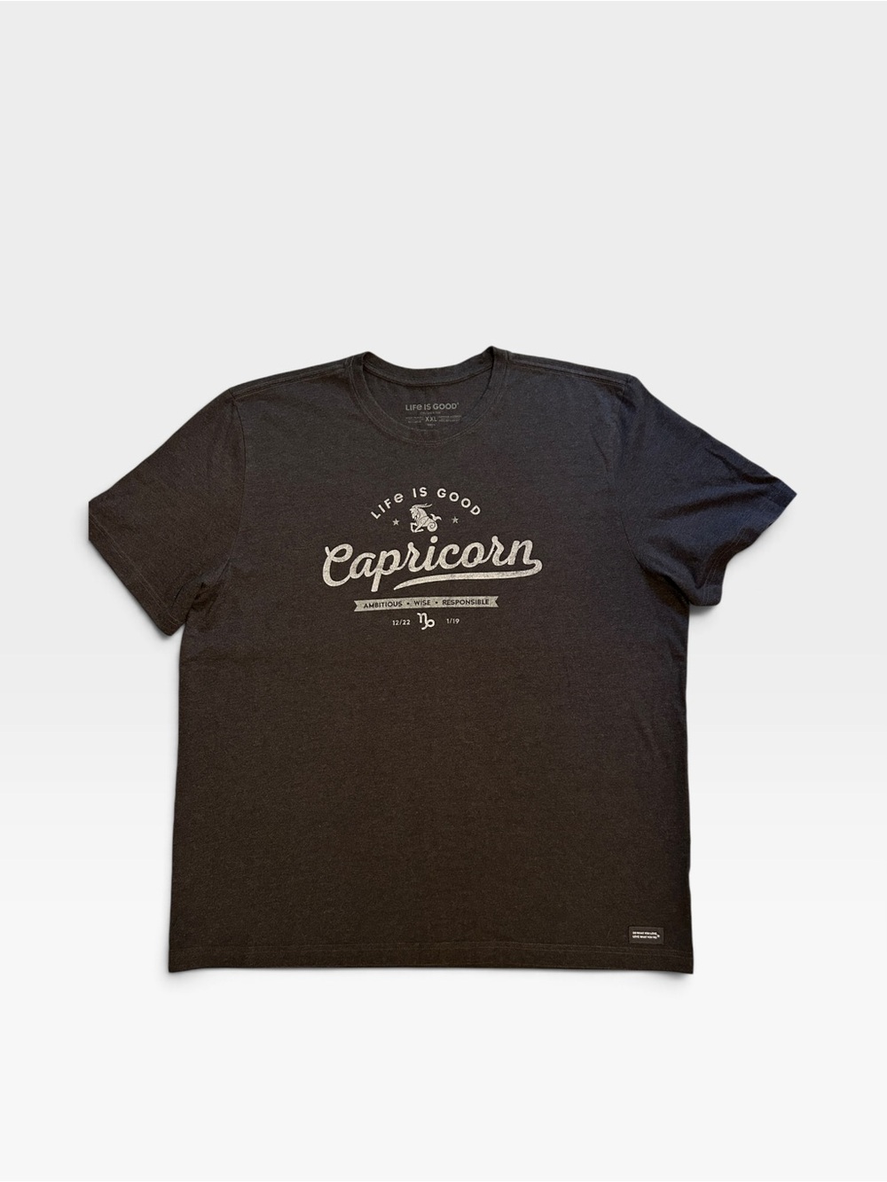 Life is Good Men’s Capricorn Crusher Tee XXL Charcoal Gray Zodiac T-Shirt